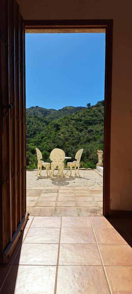 Apartamento Peace And Tranquility At Montana Retreat Álora Habitación foto